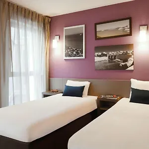 Adagio Vieux Port Апарт-отель